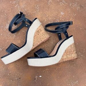 Classy Zara navy blue wedges sz 8.5